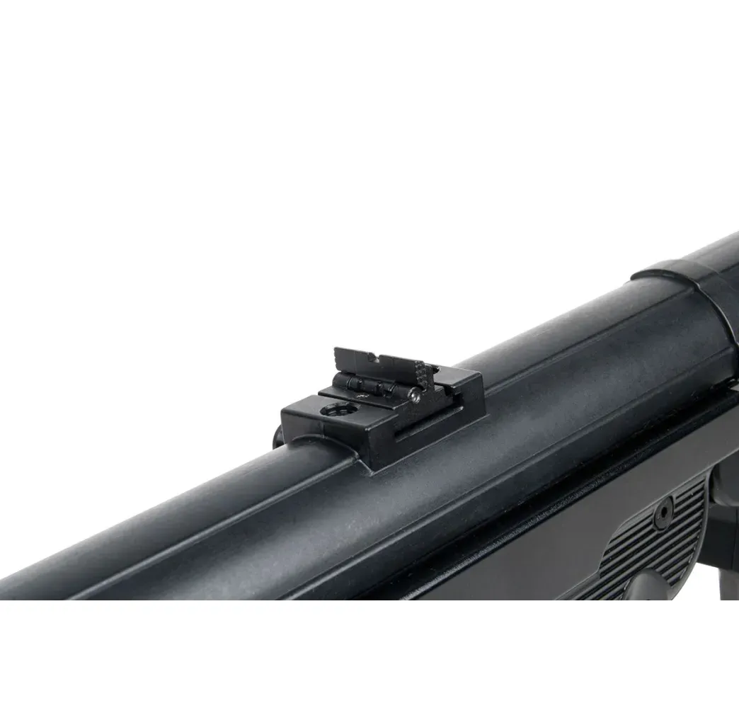 GSG MP40 mit eingesetztem 10-Schuss-Magazin