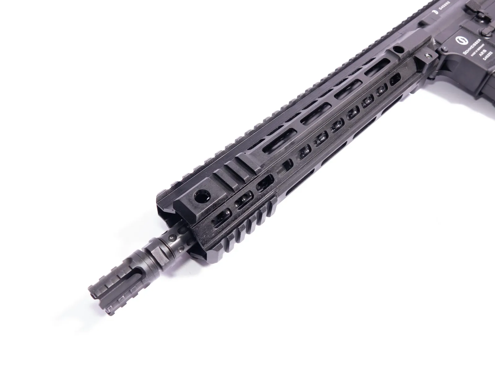 Schmeisser AR15 Duty Detail – QPQ-Lauf und Dual-Ejection-Verschluss