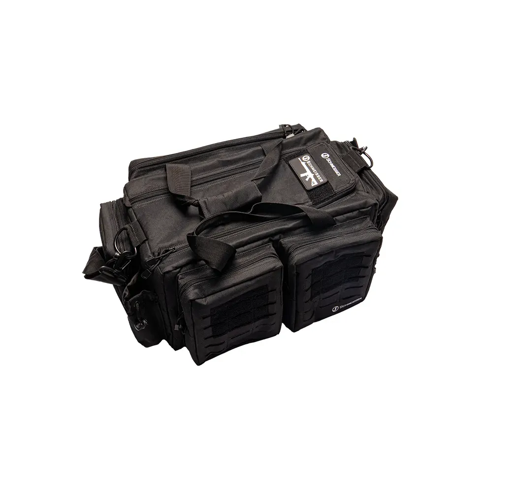 Schmeisser Range Bag in Schwarz von der Seite